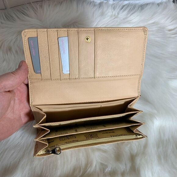 Dudu Pale Peach Leather Wallet - Picture 4 of 7